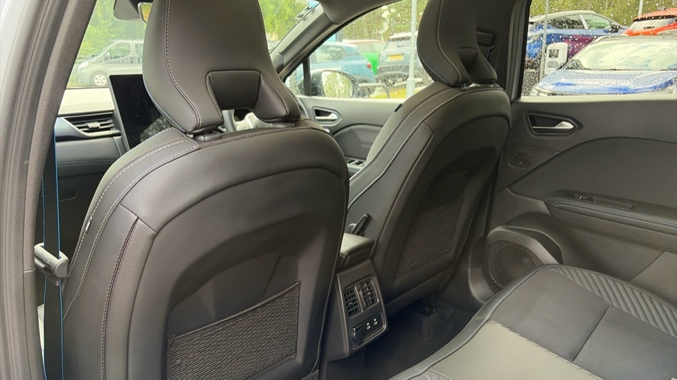 Renault Symbioz Techno Black #16