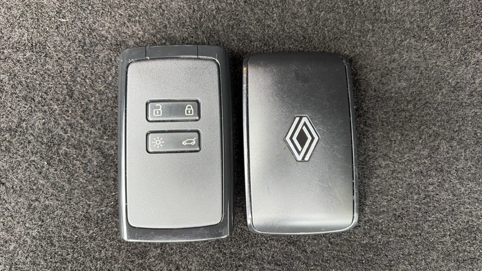 Renault Symbioz Techno Black #36