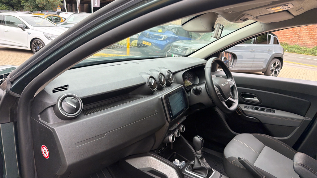 Dacia Duster Dacia Duster 1.3 Tce 150 Extreme Edc Green #6