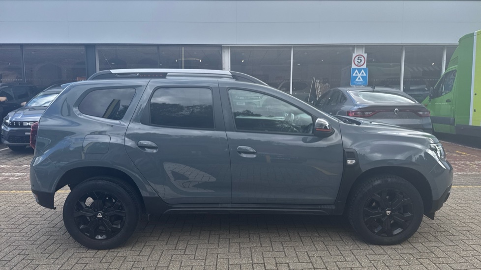 Dacia Duster Dacia Duster 1.3 Tce 130 Extreme Se Grey #2