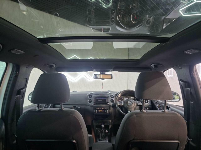 Volkswagen Tiguan 2.0 Tdi Bluemotion Tech Black #17