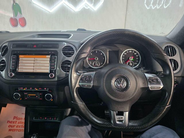 Volkswagen Tiguan 2.0 Tdi Bluemotion Tech Black #16