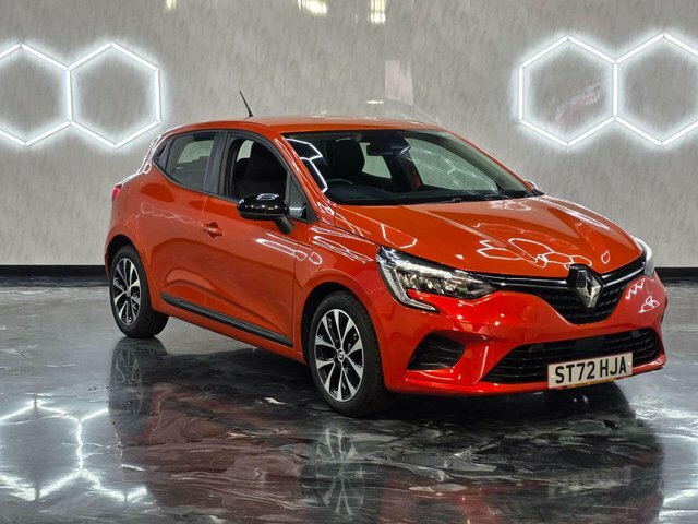Renault Clio 2022 1.0 Tce Evolution Hatchback Orange