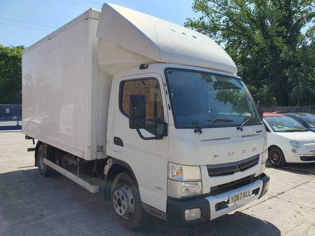 Mitsubishi Fuso Canter Diesel White