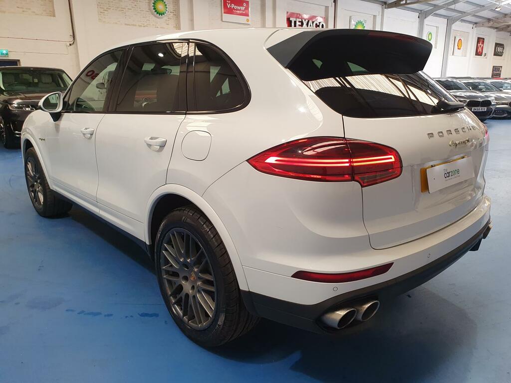 Porsche Cayenne Estate LH17BTY #5