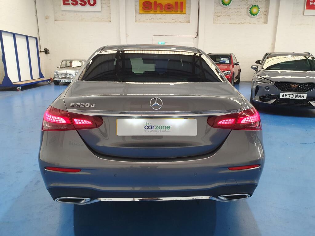 Mercedes-Benz E Class Saloon  #4