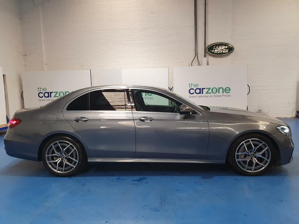 Mercedes-Benz E Class Saloon  #2