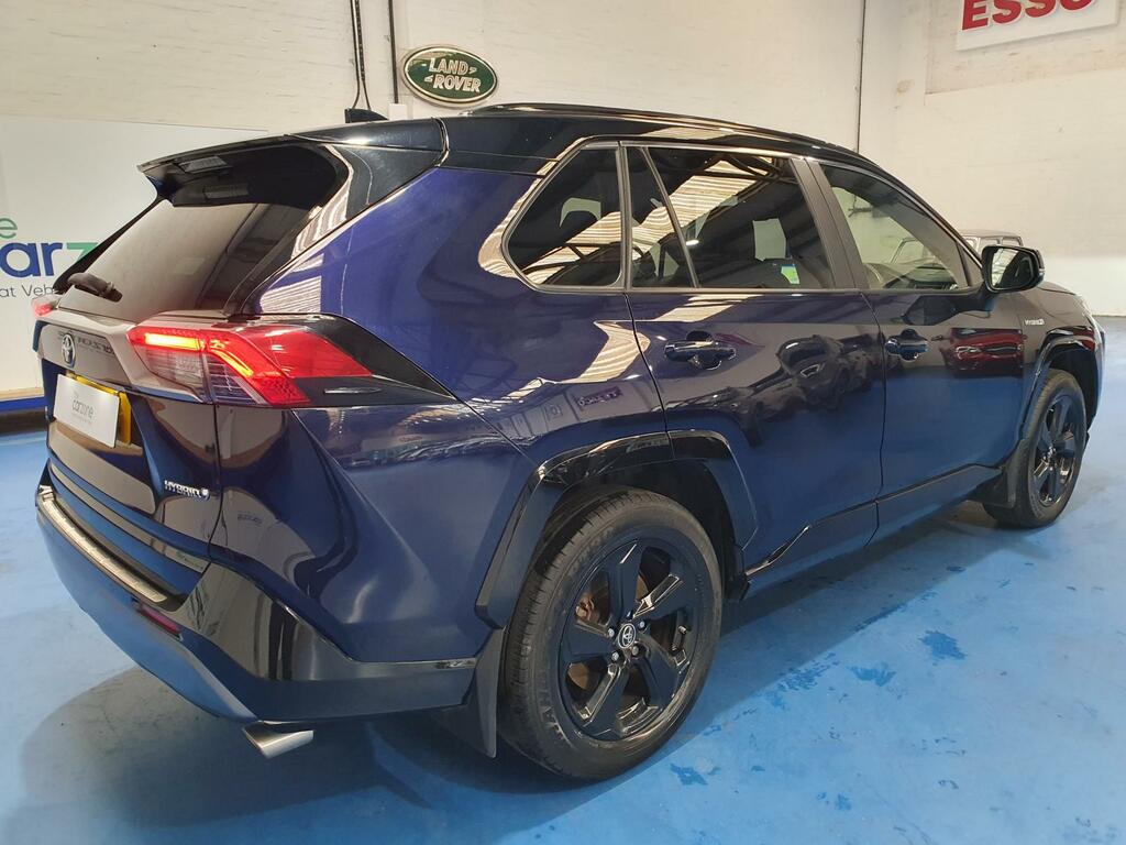 Toyota Rav 4 Estate  #3