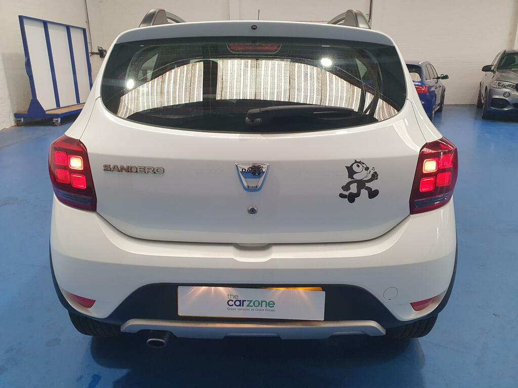 Dacia Sandero Stepway Stepway Ambiance Dci White #4