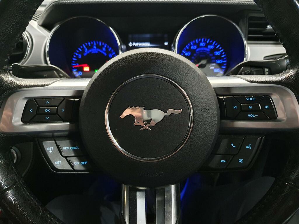 Ford Mustang Mustang Gt White #16