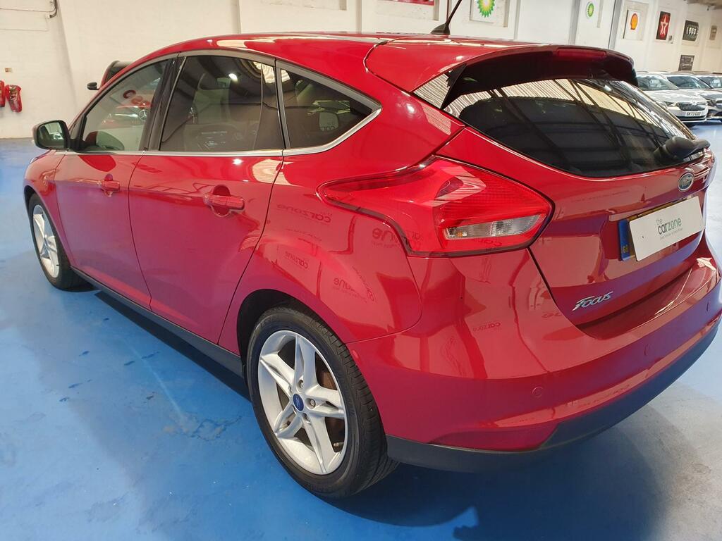 Ford Focus Hatchback MM65YCE #5