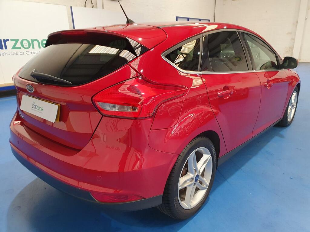 Ford Focus Hatchback MM65YCE #3