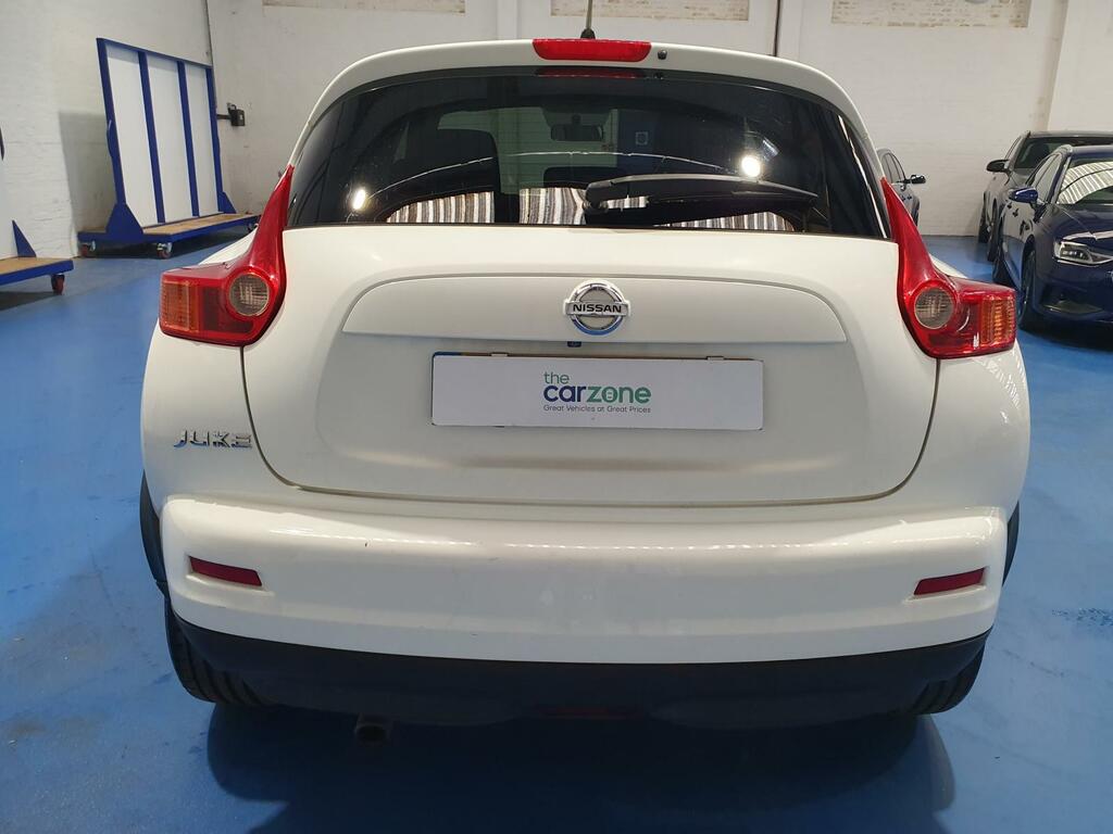 Nissan Juke N-tec White #4