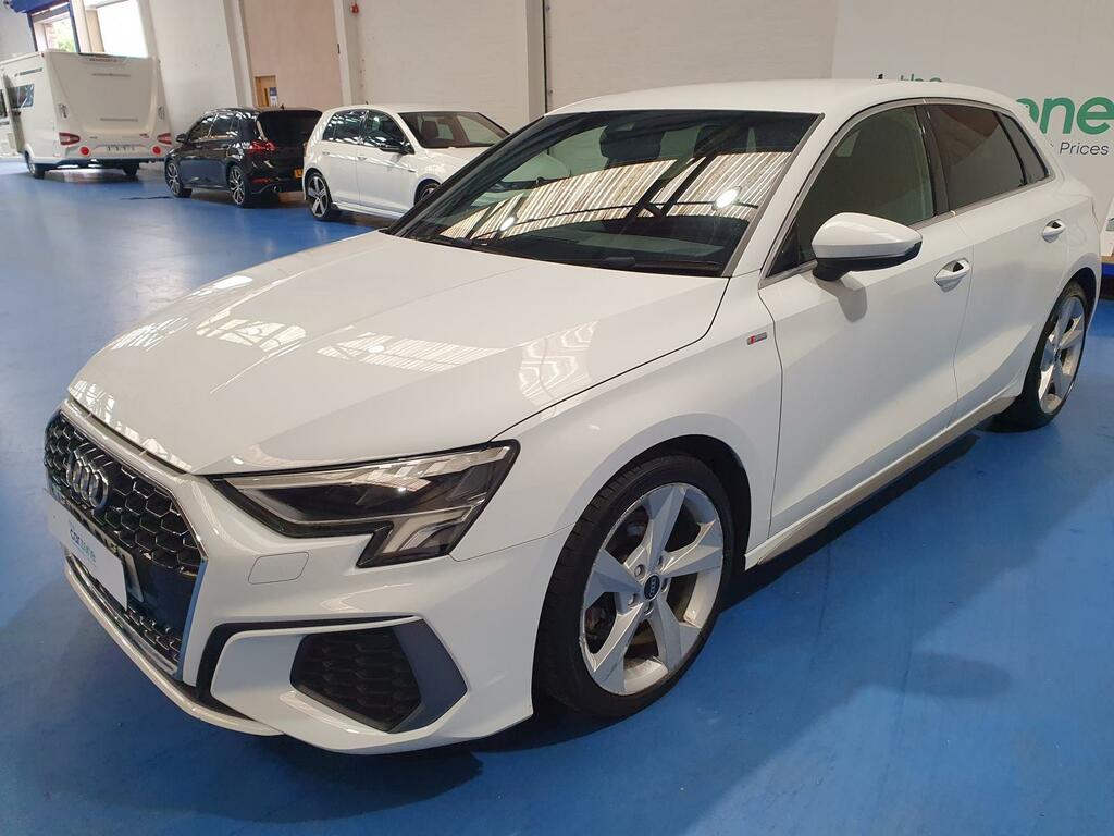 Audi A3 35 Tfsi Technik S Tronic White #7