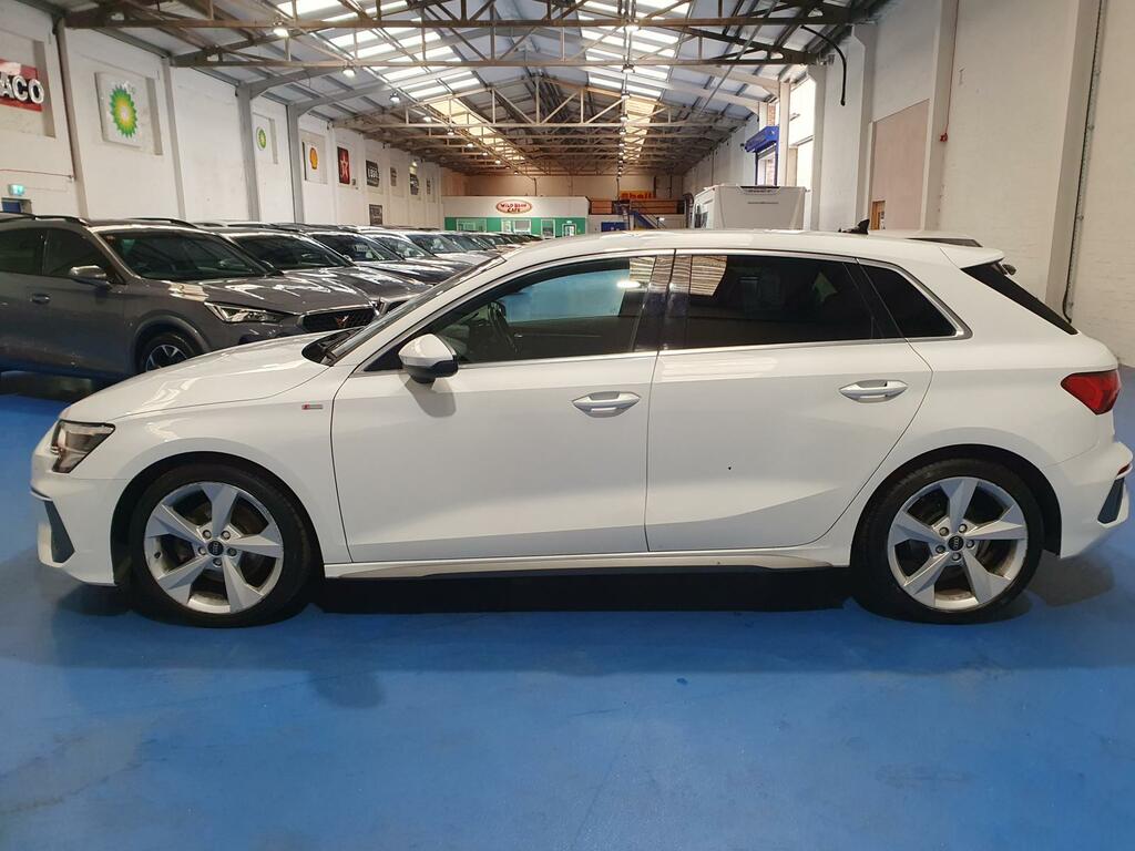 Audi A3 35 Tfsi Technik S Tronic White #6