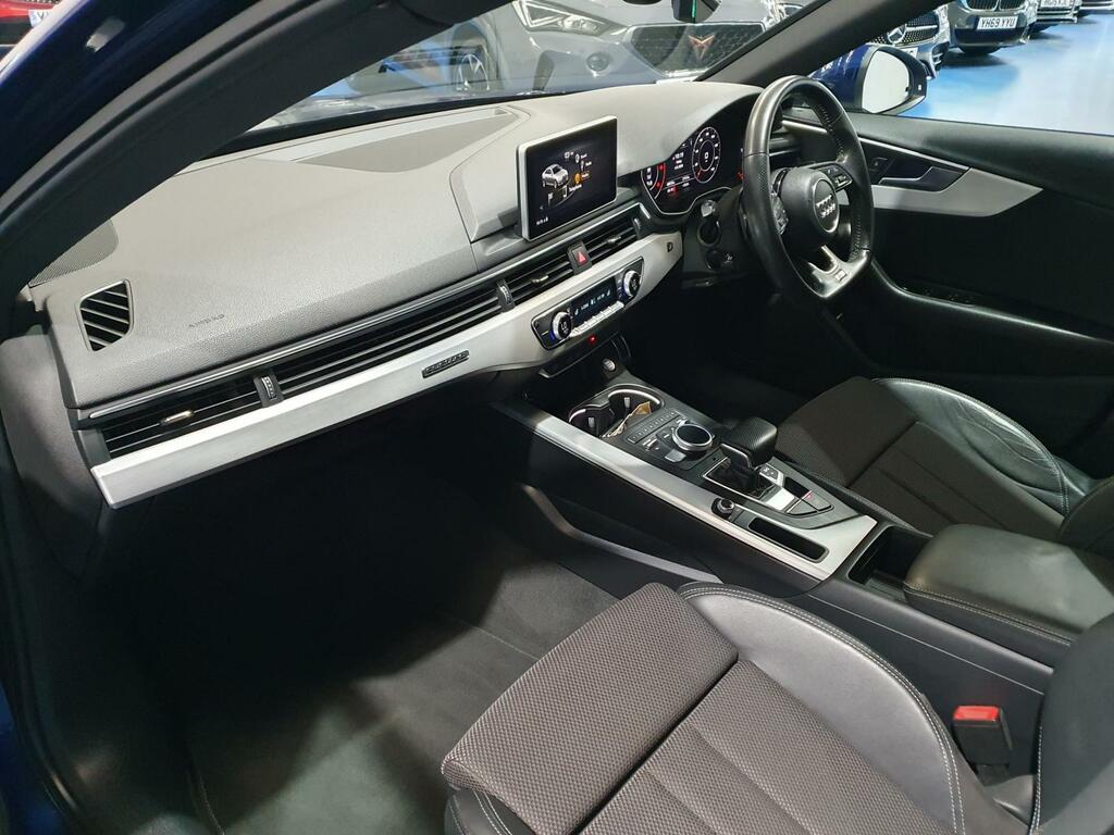 Audi A4 Tfsi Sport Black #18