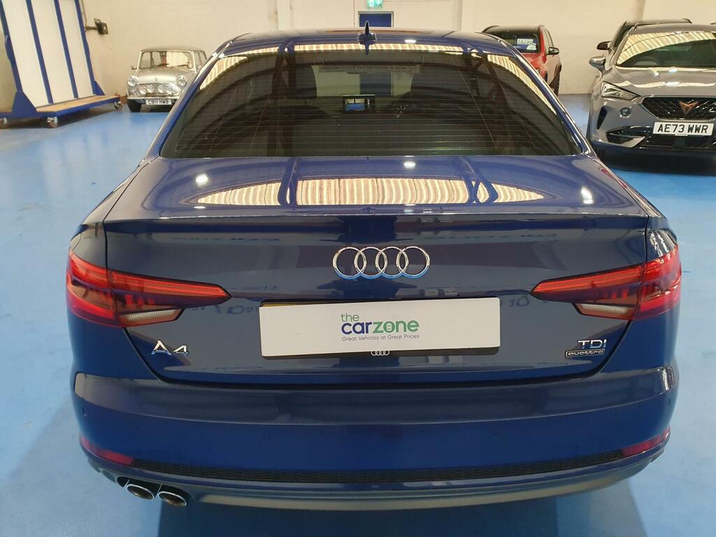 Audi A4 Saloon  #4