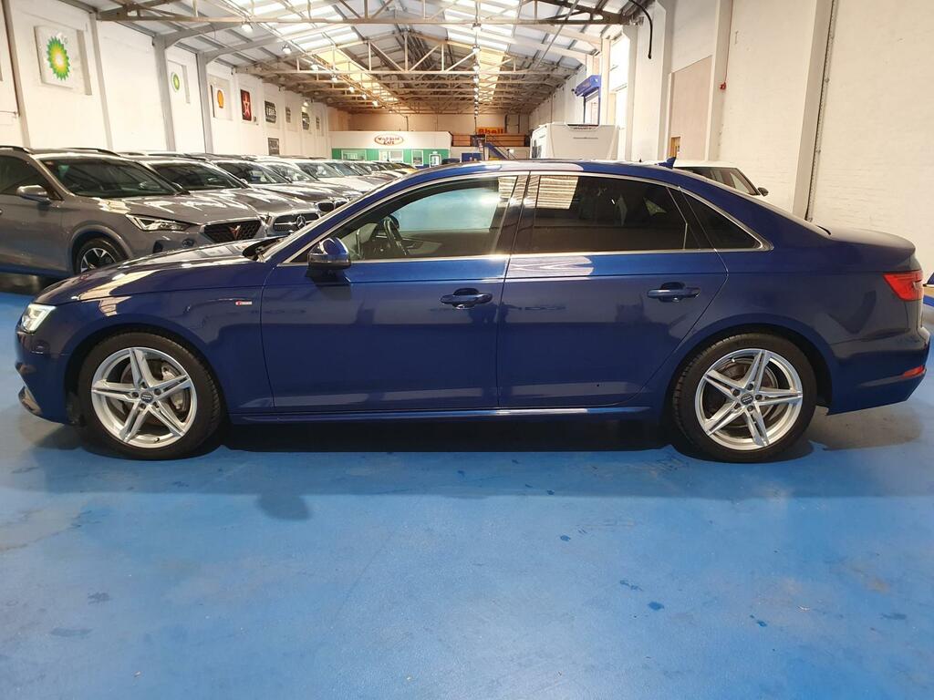 Audi A4 Saloon  #6