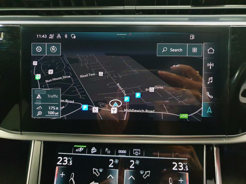 Audi Q7 3.0 Tdi V6 Black #12