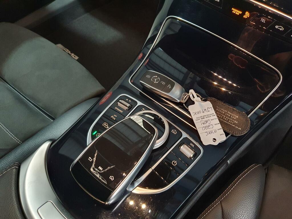 Mercedes-Benz C Class White #15