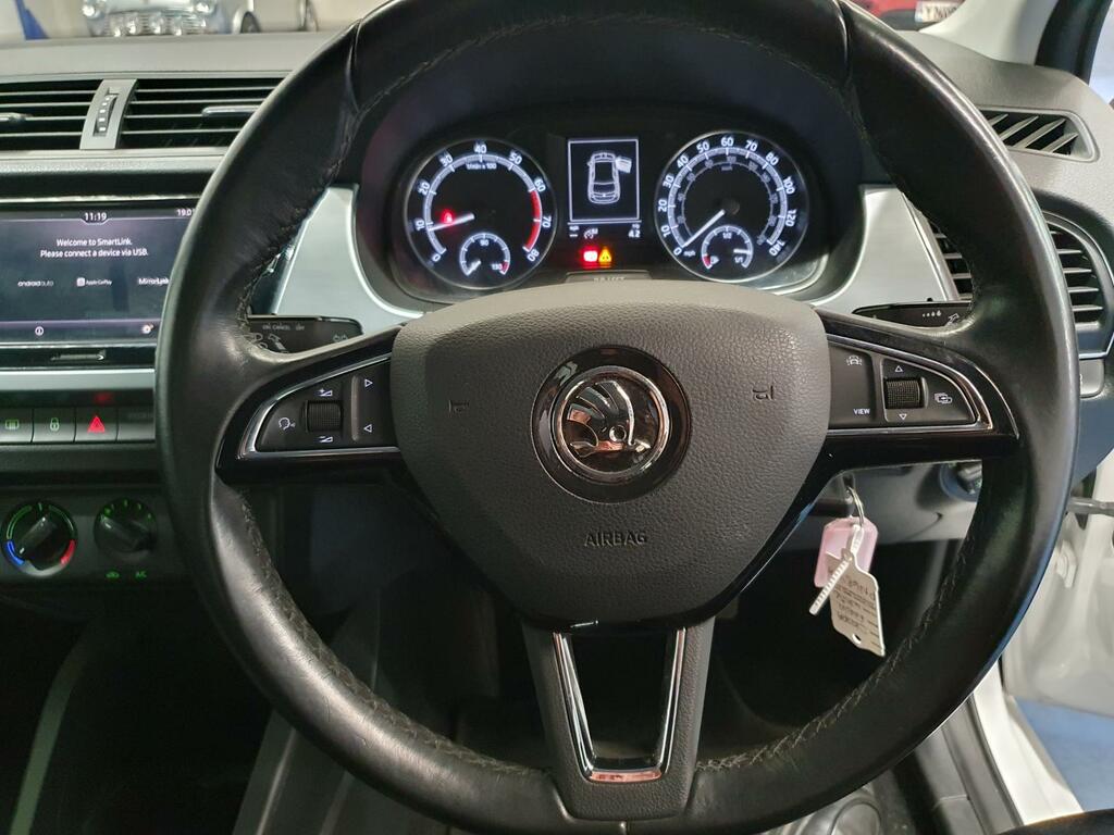 Skoda Fabia Redline Tsi White #15