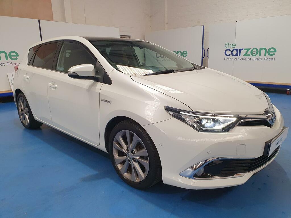 Toyota Auris Hatchback