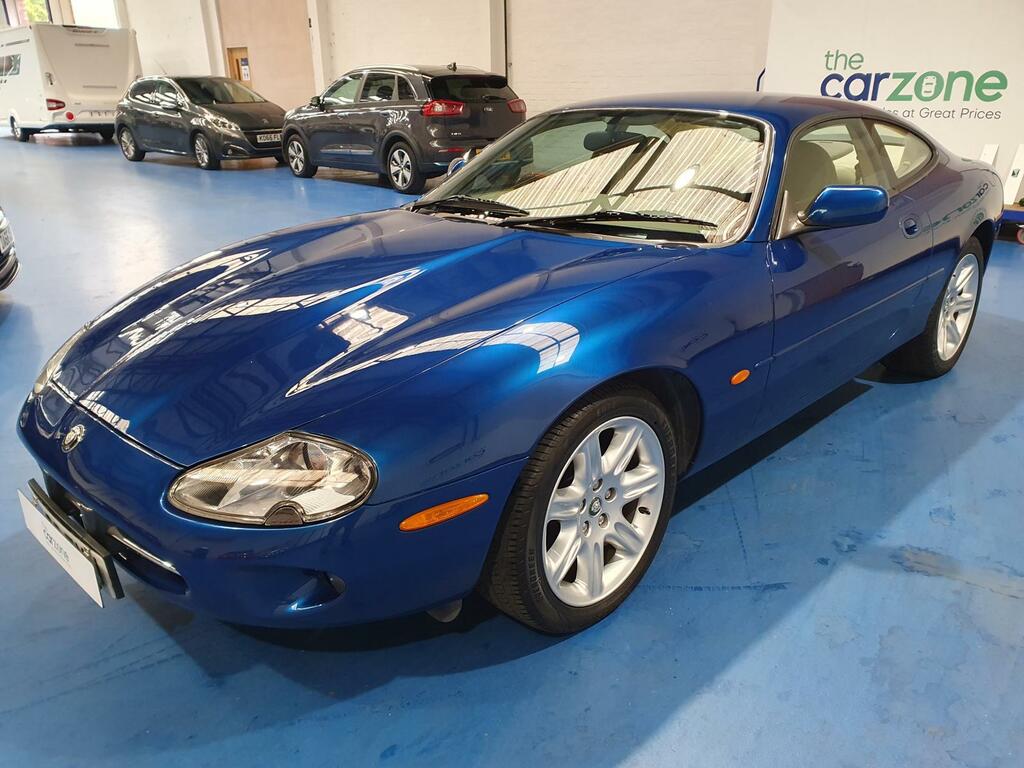 Jaguar XK8 Coupe  #6
