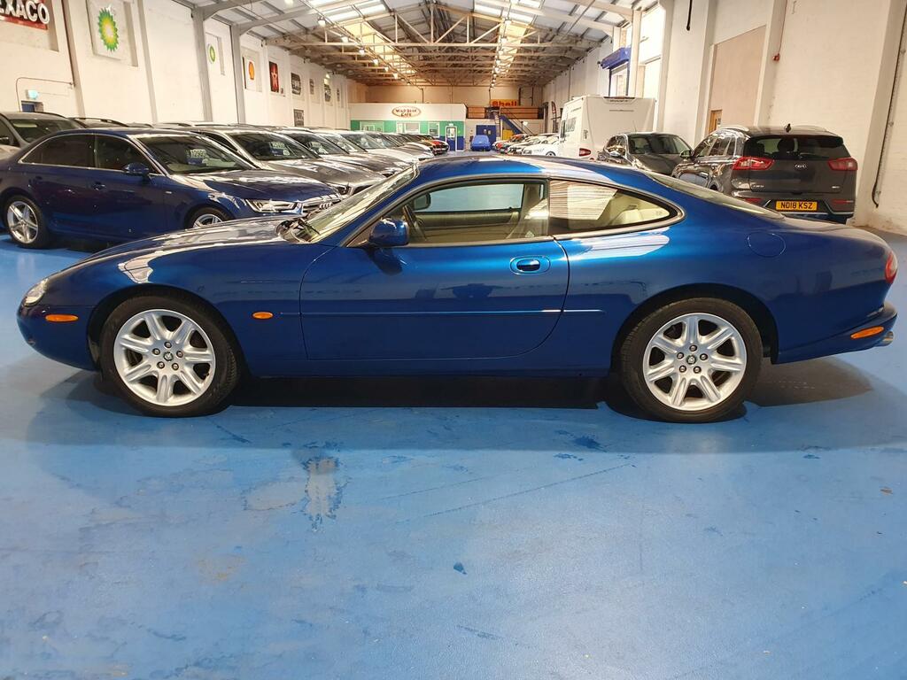 Jaguar XK8 Coupe  #5