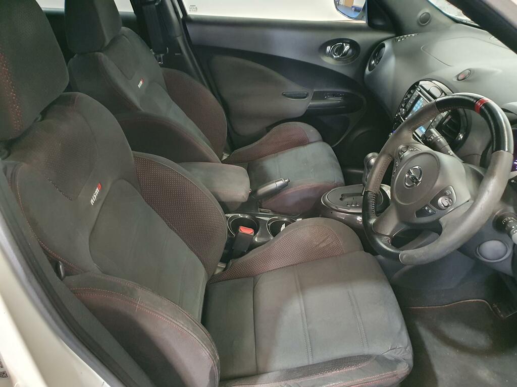 Nissan Juke 1.2 Acenta Premium Dig-t 115 Bhp Red #7