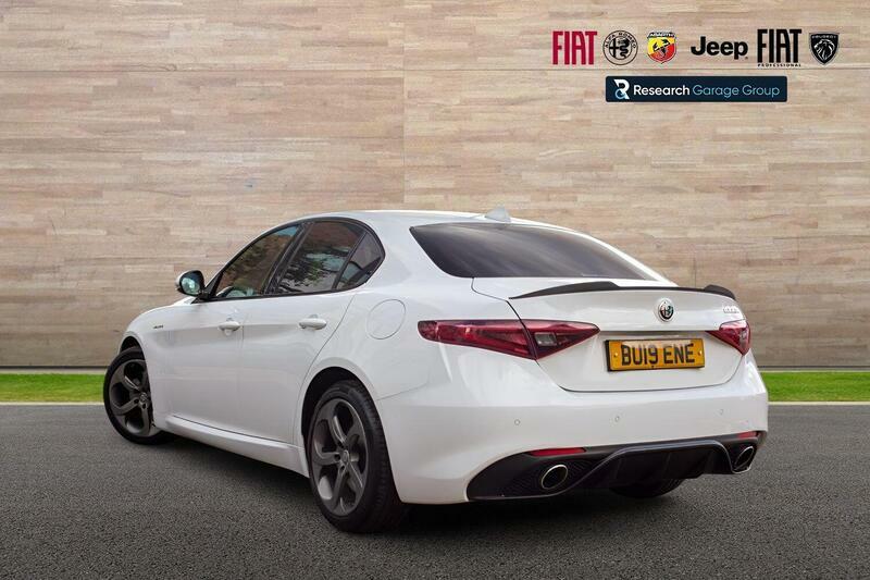 Alfa Romeo Giulia 2.0T Veloce Euro 6 Ss White #3