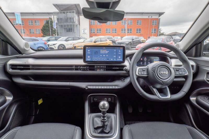 Jeep Avenger 1.2 Summit Euro 6 Ss Black #3