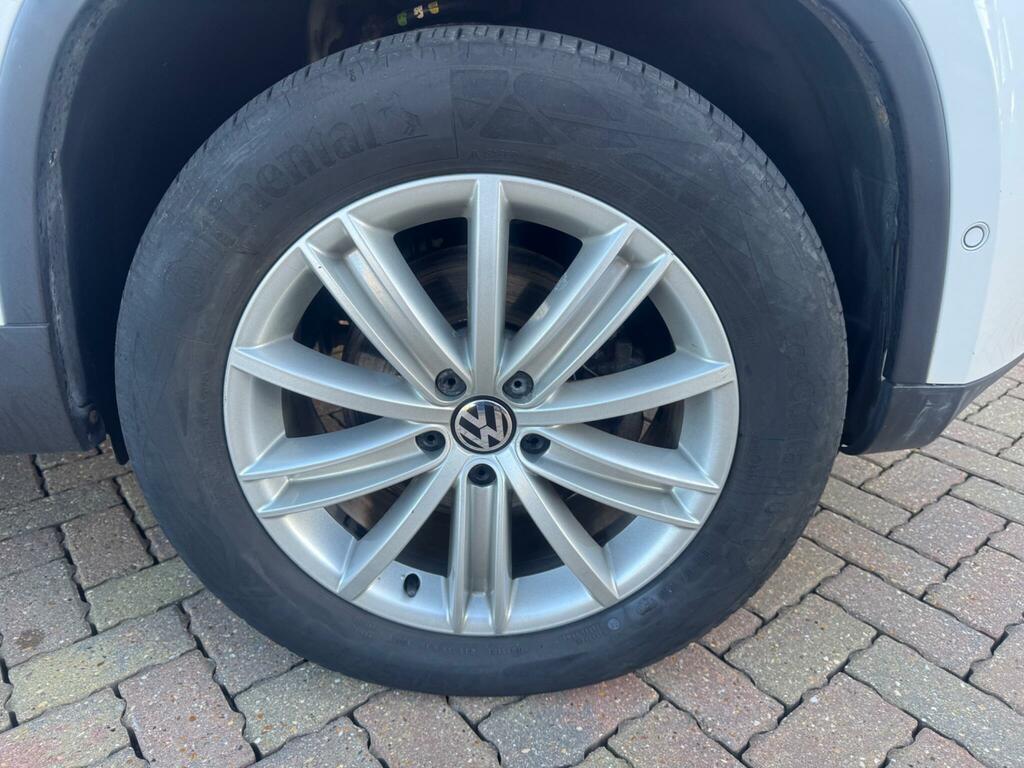 Volkswagen Tiguan  Grey #38