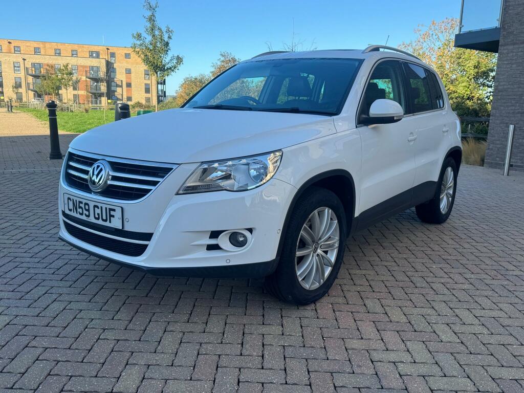Volkswagen Tiguan  Grey #9