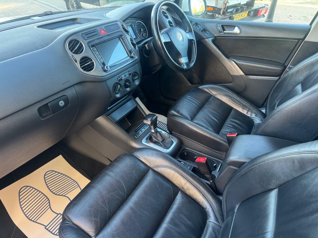 Volkswagen Tiguan  Grey #44