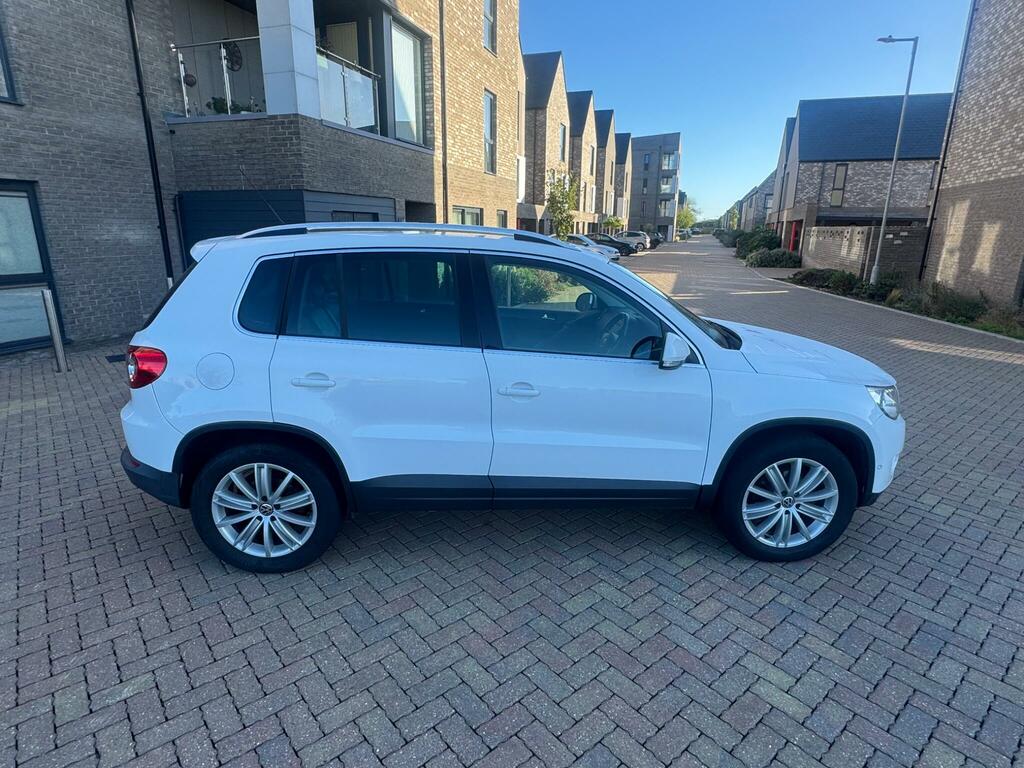 Volkswagen Tiguan  Grey #18
