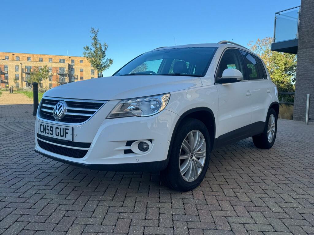 Volkswagen Tiguan  Grey #3