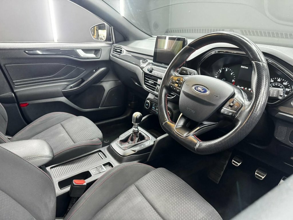 Ford Focus 1.5L St-line PJ18UPV Black #6