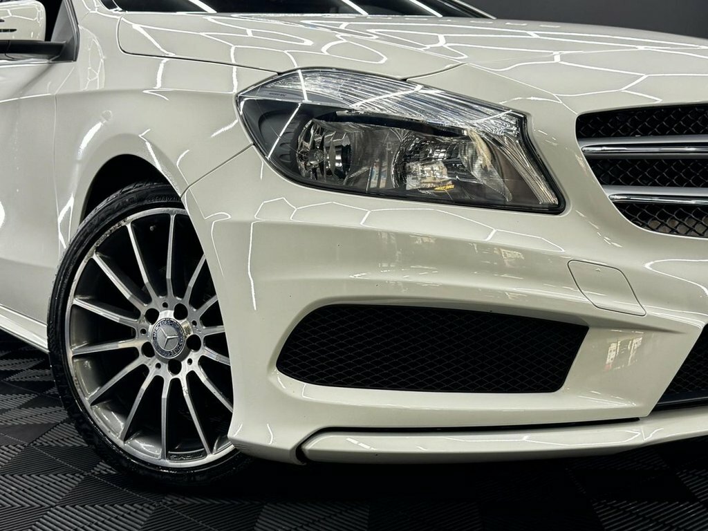 Mercedes-Benz A Class Hatchback Black #19