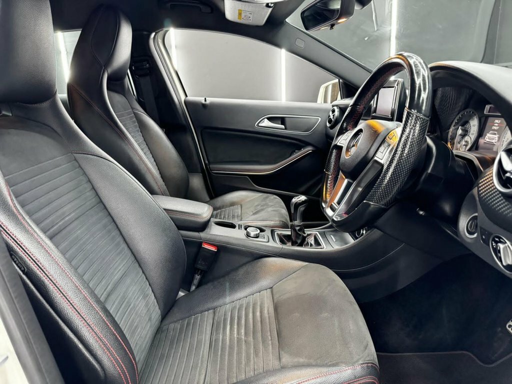 Mercedes-Benz A Class Hatchback Black #34