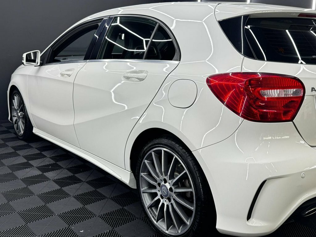 Mercedes-Benz A Class Hatchback Black #30