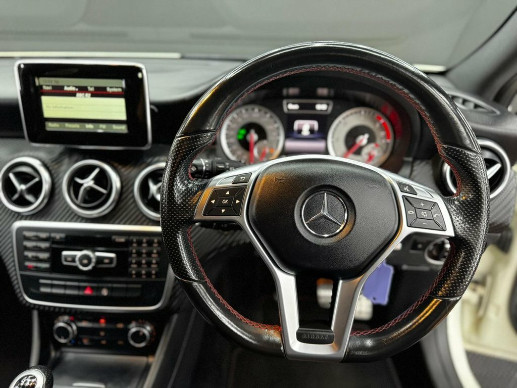 Mercedes-Benz A Class 1.5L Amg Sport White #6