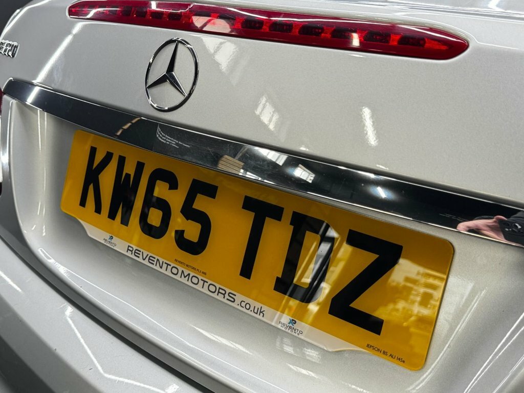 Mercedes-Benz E Class Coupe 3.0 E350d V6 Amg Line Edition Premium G-tr White #29