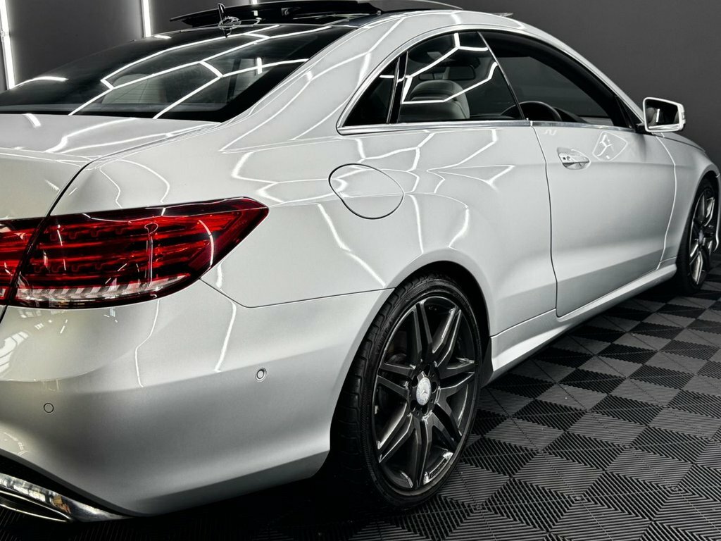 Mercedes-Benz E Class Coupe 3.0 E350d V6 Amg Line Edition Premium G-tr White #25