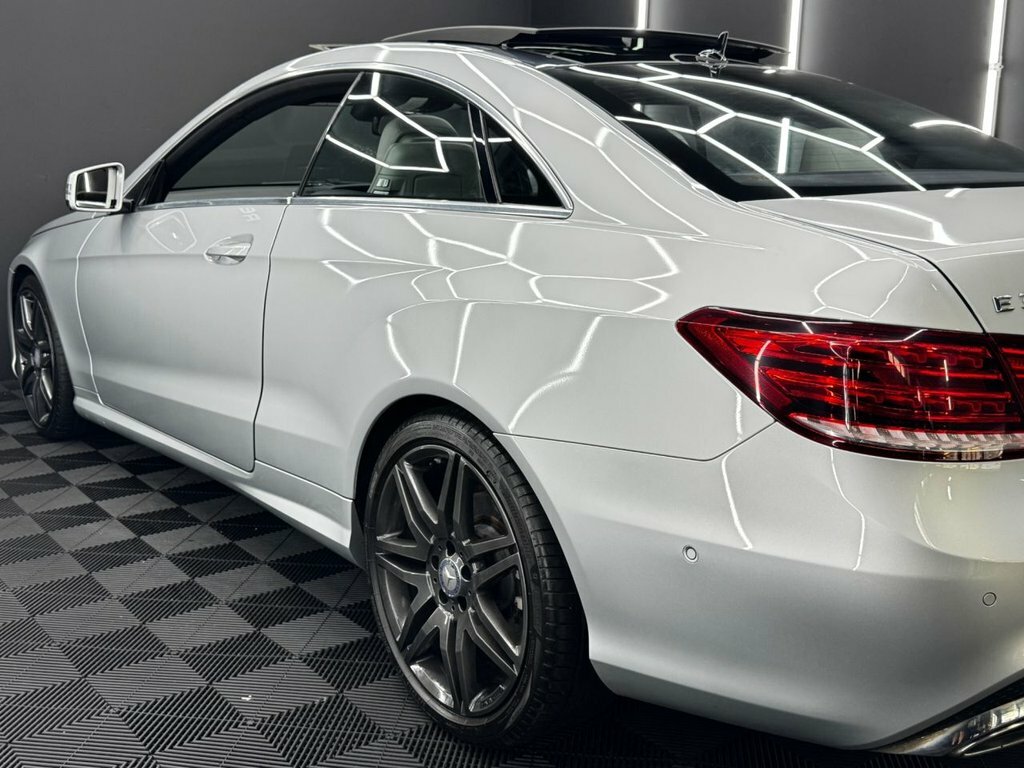 Mercedes-Benz E Class Coupe 3.0 E350d V6 Amg Line Edition Premium G-tr White #26