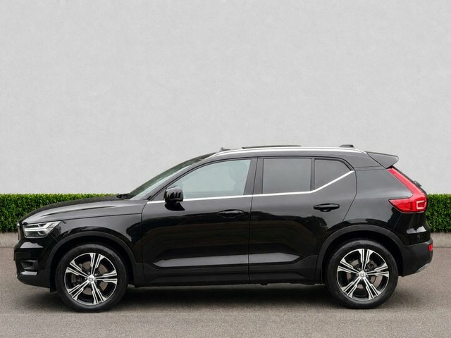 Volvo XC40 1.5H T5 Twin Engine Recharge 10.7Kwh Inscription P Black #4