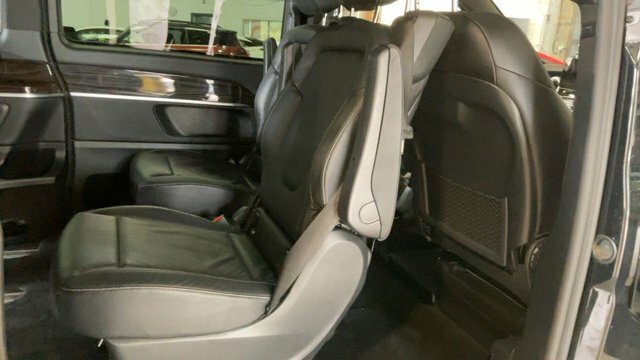 Mercedes-Benz EQV Eqv 300E 90Kwh Sport Mpv 204 Ps Black #3