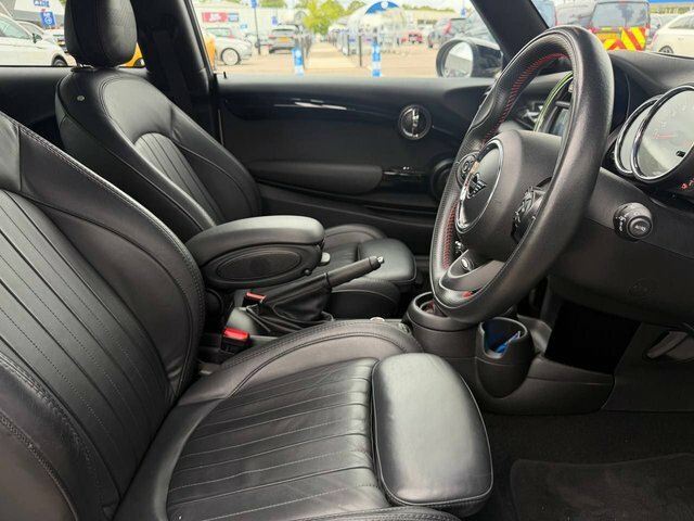 Mini Hatch 2.0 John Cooper Works Hatchback Steptro White #3