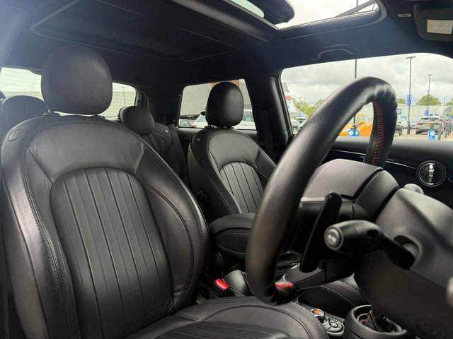 Mini Hatch 2.0 John Cooper Works Hatchback Steptro White #4