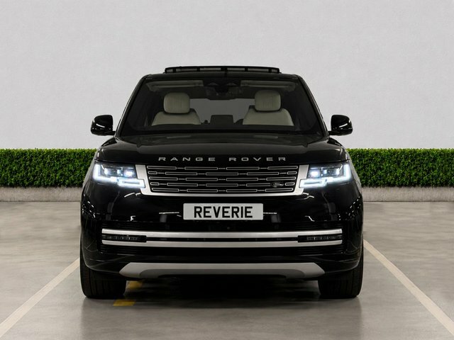 Land Rover Range Rover 4.4 P530 V8 Suv 4Wd Black #2