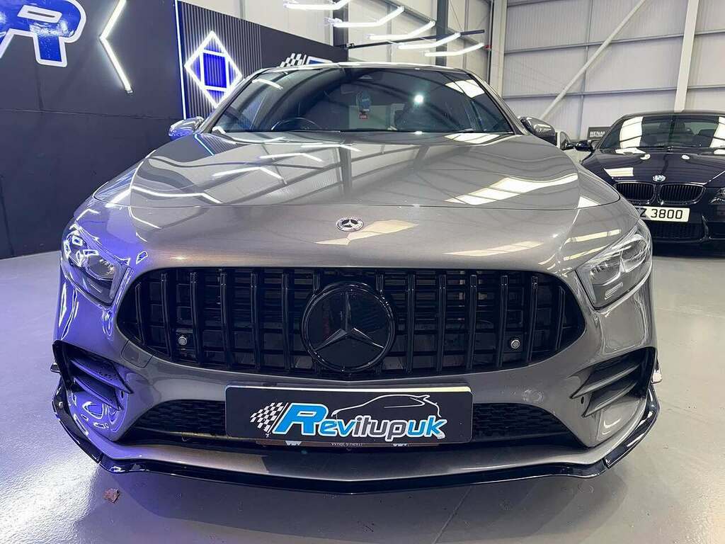 Mercedes-Benz A Class A180 Amg Line EA69TVC #3